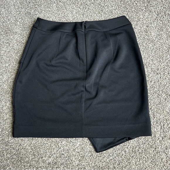 Express NWT Black Asymmetrical Cut Out Mini Skirt, Size 4 - Picture 5 of 6